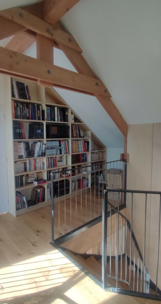 Maison Ossature Bois Finistère Conception Guillaume Rétif bibliothèque